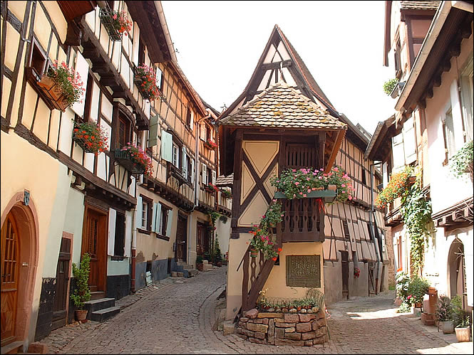 Maisons du tour des remparts d'Eguisheim