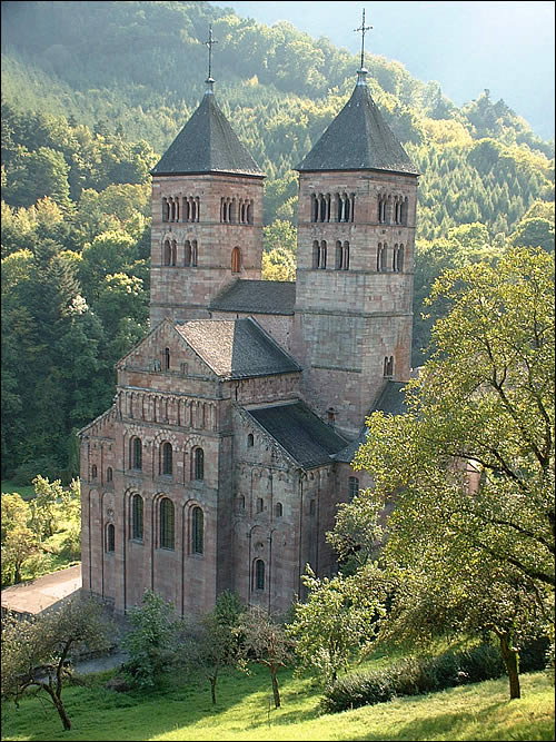 Vue de l'abbaye de Murbach depuis la chapelle Notre Dame de Lorette