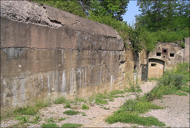La rampe d'accès au fort de Mutzig